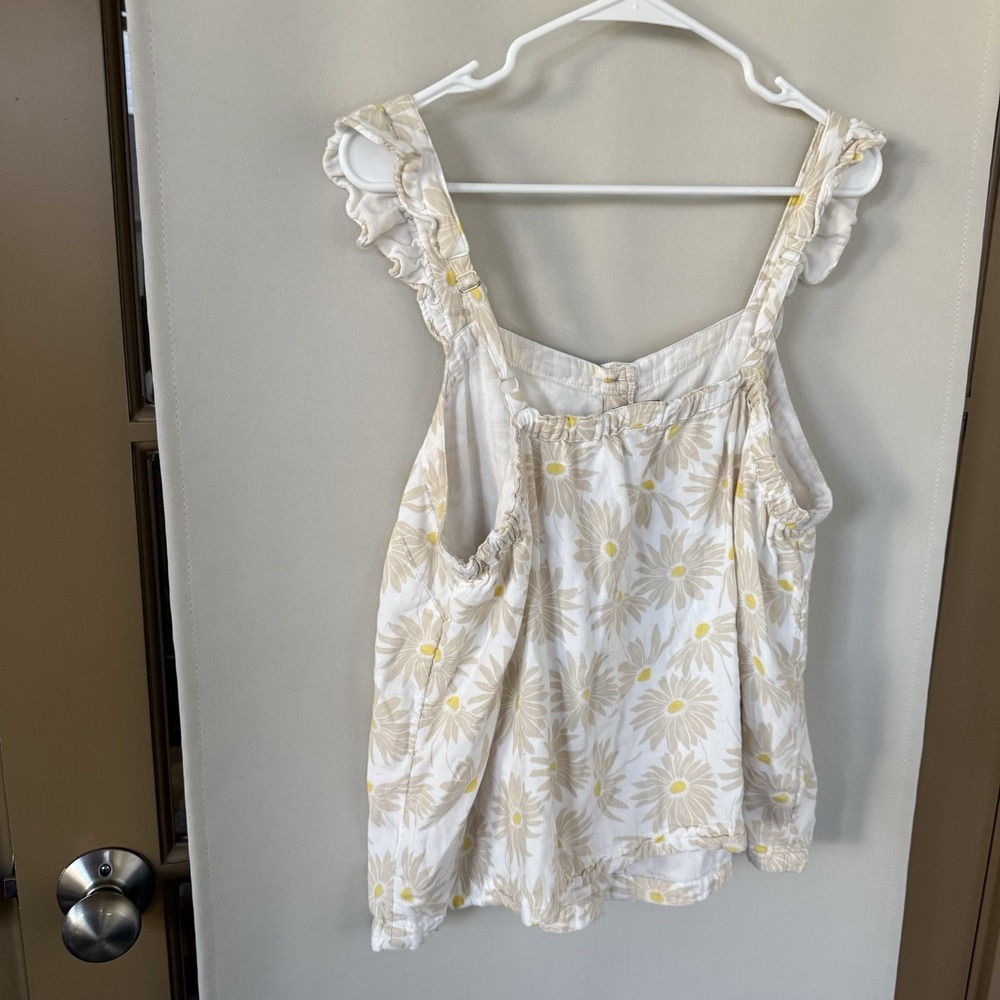 Torrid Women's 0 Daisy Daydream Double Gauze Ruffle Button Front Tank‎ Top - Picture 4 of 8